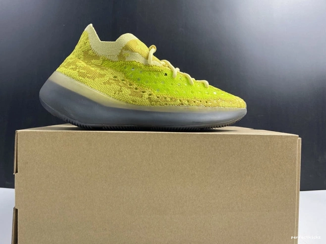 YEEZY HYLTE ADIDAS BOOST FZ4990 380 GLOW 0708